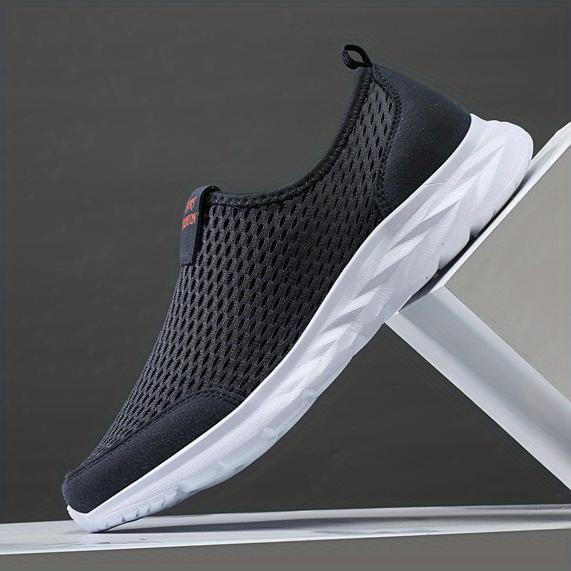 mens casual breathable lightweight mesh slip on walking shoes casual outdoor anti skid sneakers driving shoes details 7